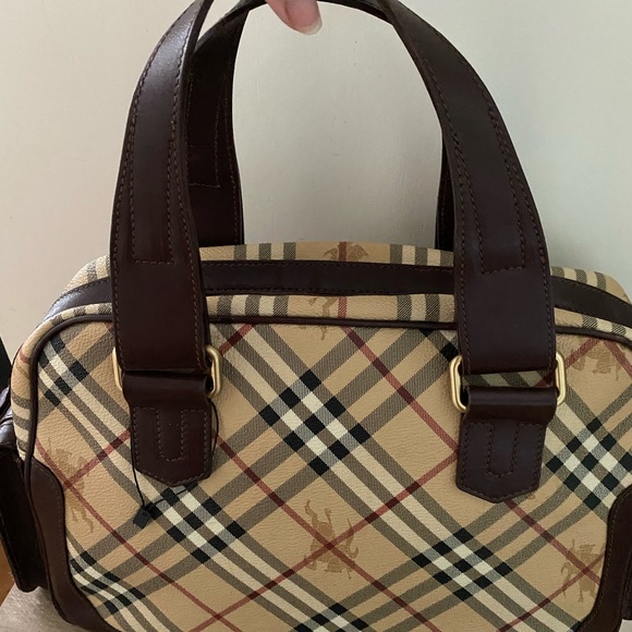 Burberry London Haymarket nova plaid tote handbag - Picture 6 of 11
